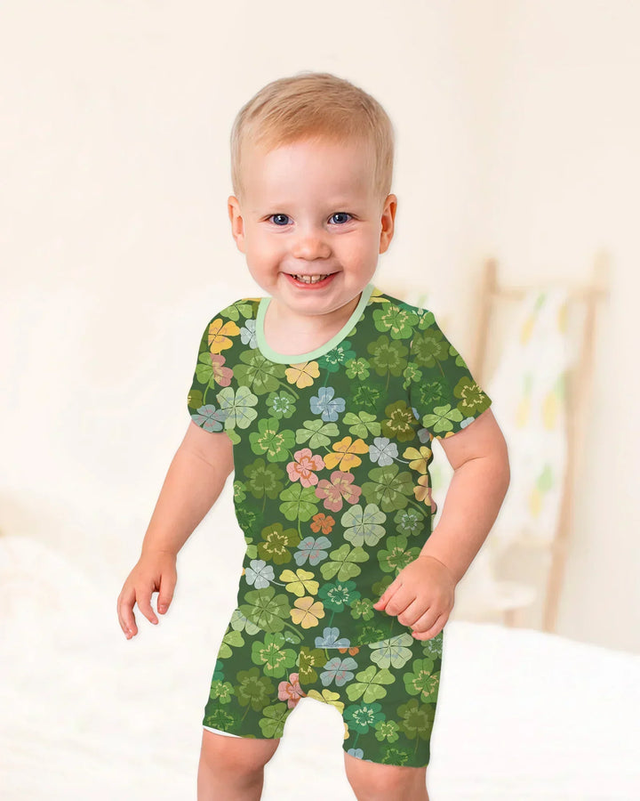 Zweiteiliges Pyjama-Set mit kurzen Ärmeln und Shorts im Sommer-Design