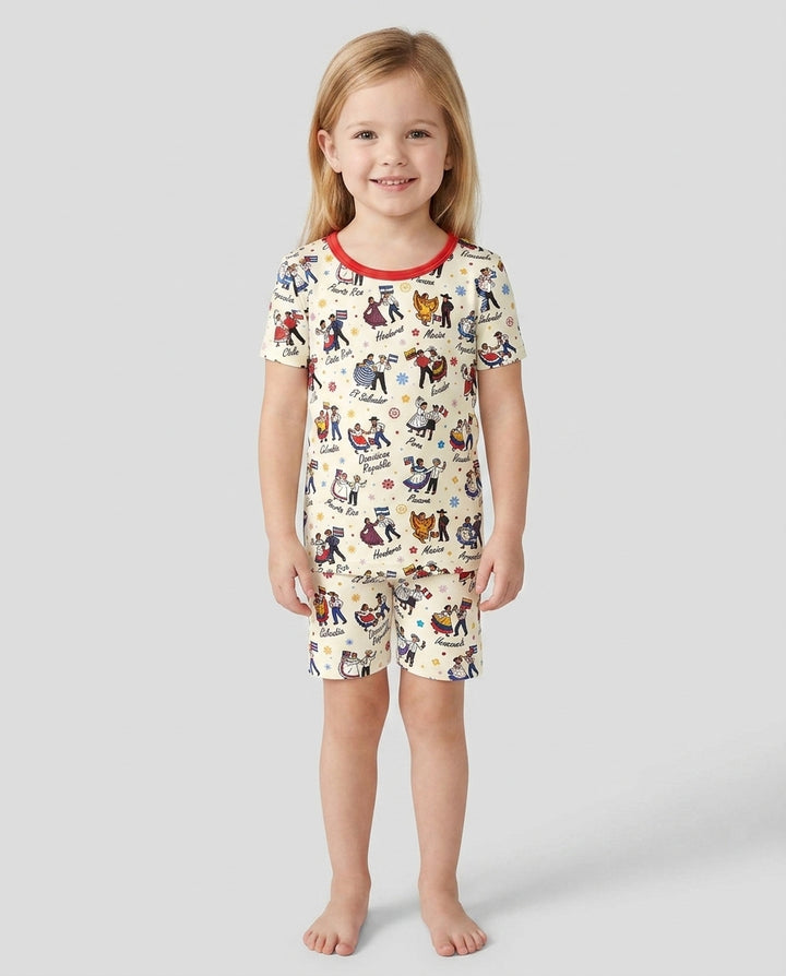 Template Zweiteiliges Pyjama-Set mit kurzen Ärmeln und Shorts