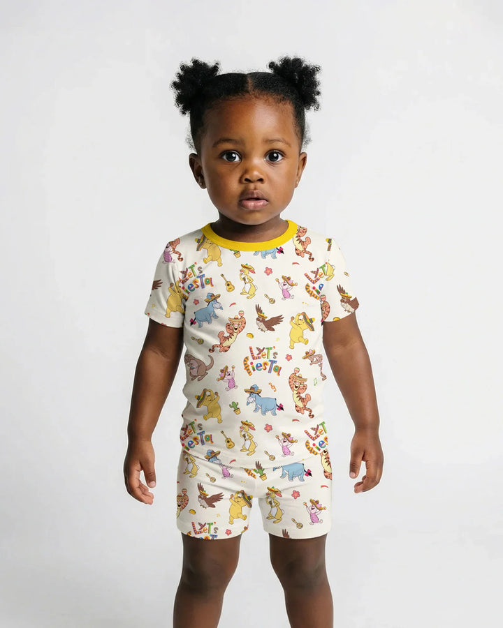 Template Zweiteiliges Pyjama-Set mit kurzen Ärmeln und Shorts
