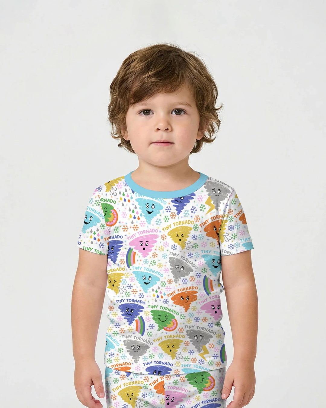 Template Zweiteiliges Pyjama-Set mit kurzen Ärmeln und Shorts