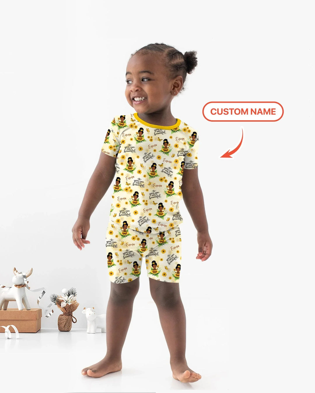 Zweiteiliges Pyjama-Set mit kurzen Ärmeln und Shorts im Sommer-Design