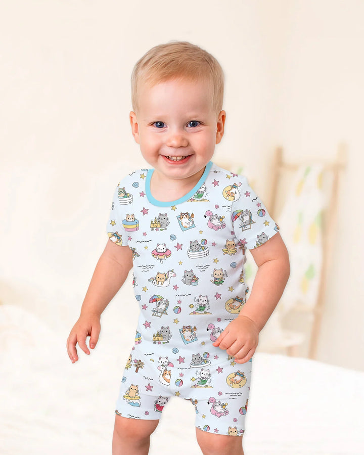 Template Zweiteiliges Pyjama-Set mit kurzen Ärmeln und Shorts