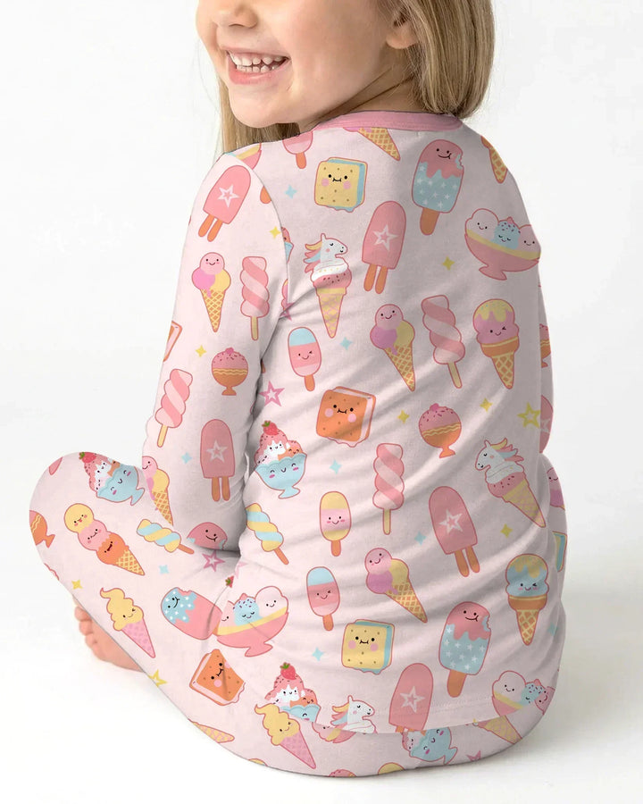 Zweiteiliges Langarm-Pyjama-Set mit Sommerfrüchten