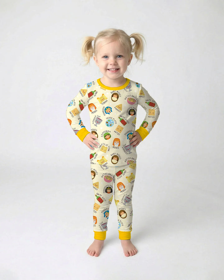 Zweiteiliges Langarm-Pyjama-Set mit Sommerfrüchten