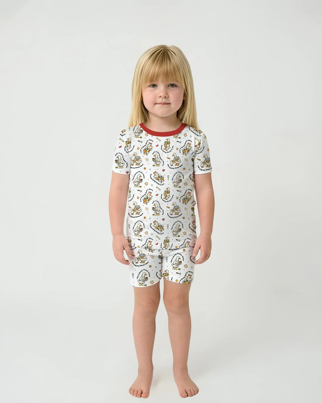 Template Zweiteiliges Pyjama-Set mit kurzen Ärmeln und Shorts