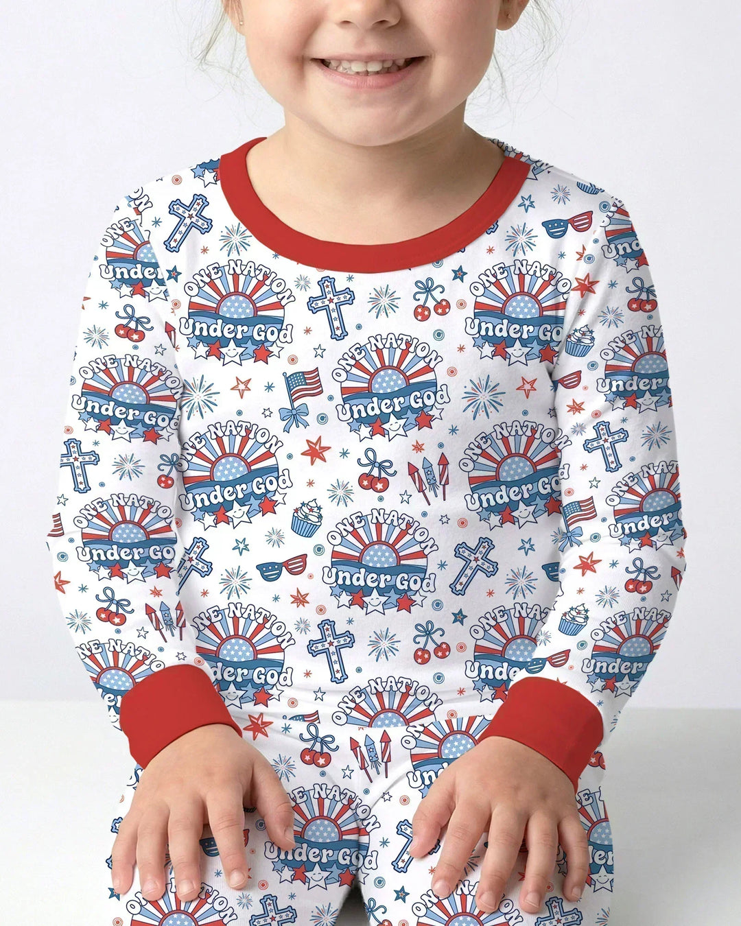 Zweiteiliges Langarm-Pyjama-Set mit Sommerfrüchten