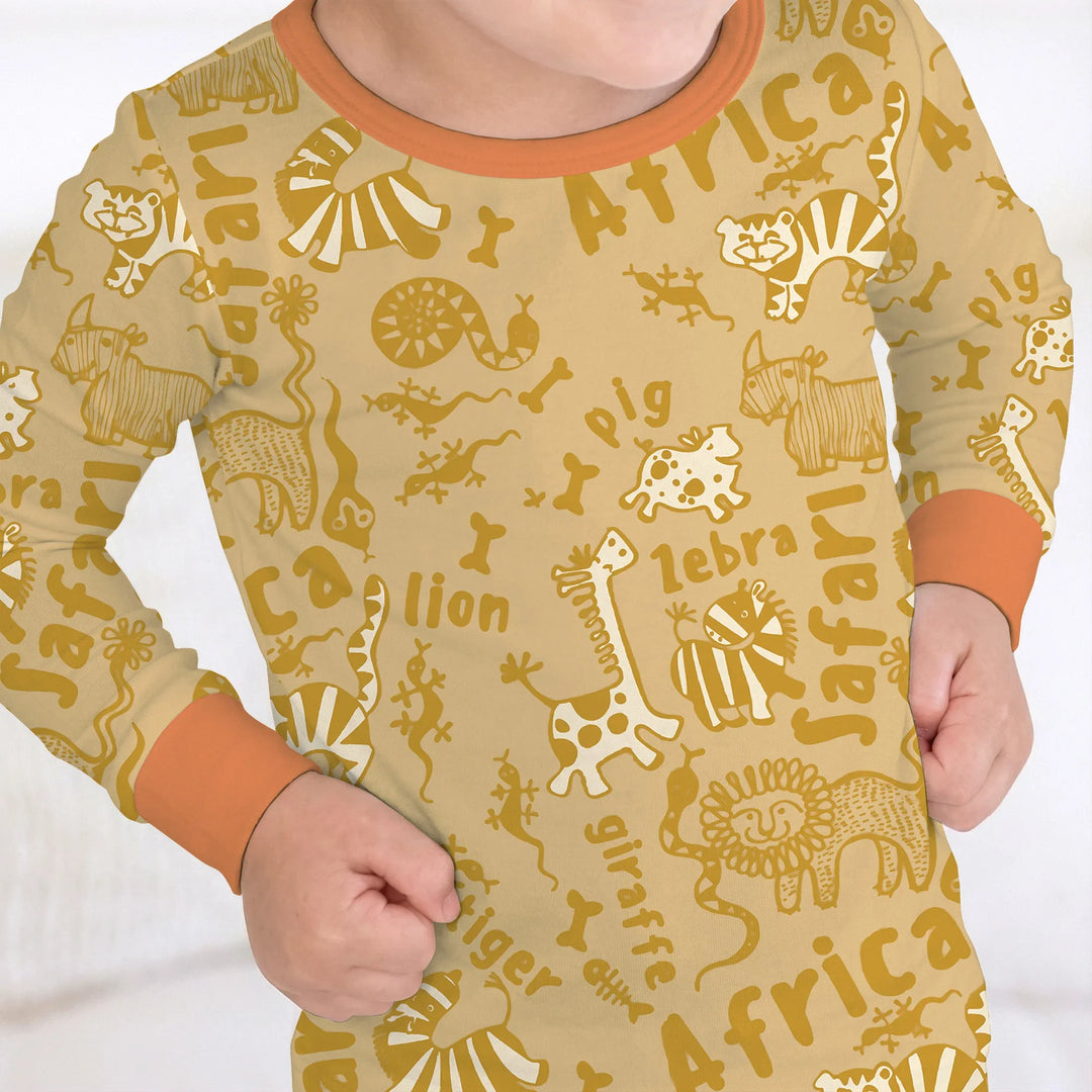 Zweiteiliges Langarm-Pyjama-Set mit Sommerfrüchten
