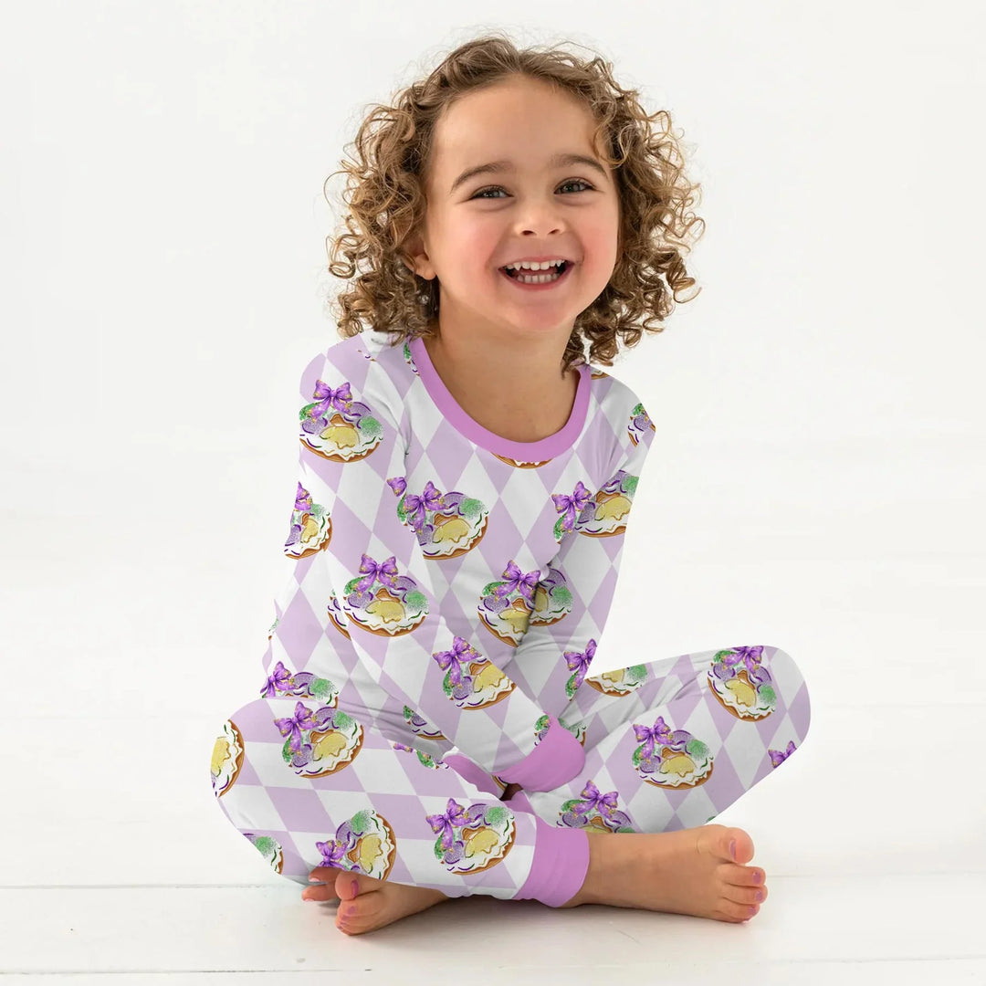 Zweiteiliges Langarm-Pyjama-Set mit Sommerfrüchten