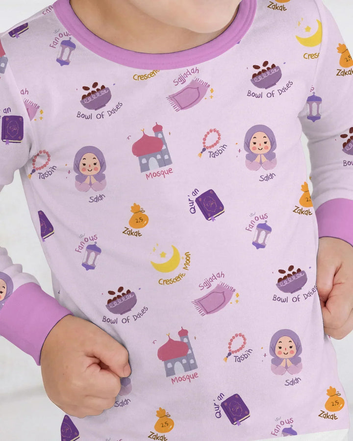 Zweiteiliges Langarm-Pyjama-Set mit Sommerfrüchten