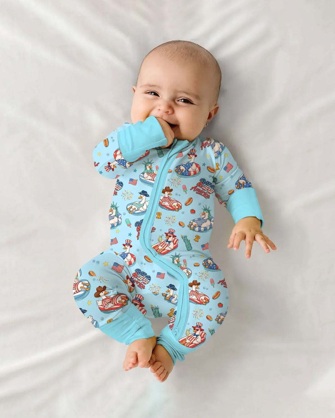 Gerippte Babykleidung mit individuellem Foto - Weich &amp; Skizzenhaft