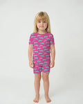 Template Zweiteiliges Pyjama-Set mit kurzen Ärmeln und Shorts