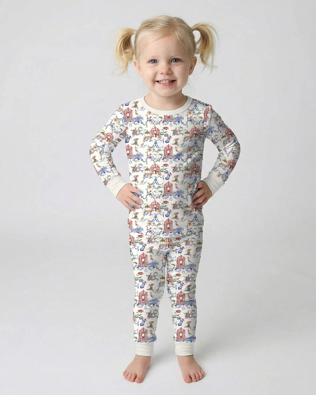 Zweiteiliges Langarm-Pyjama-Set mit Sommerfrüchten