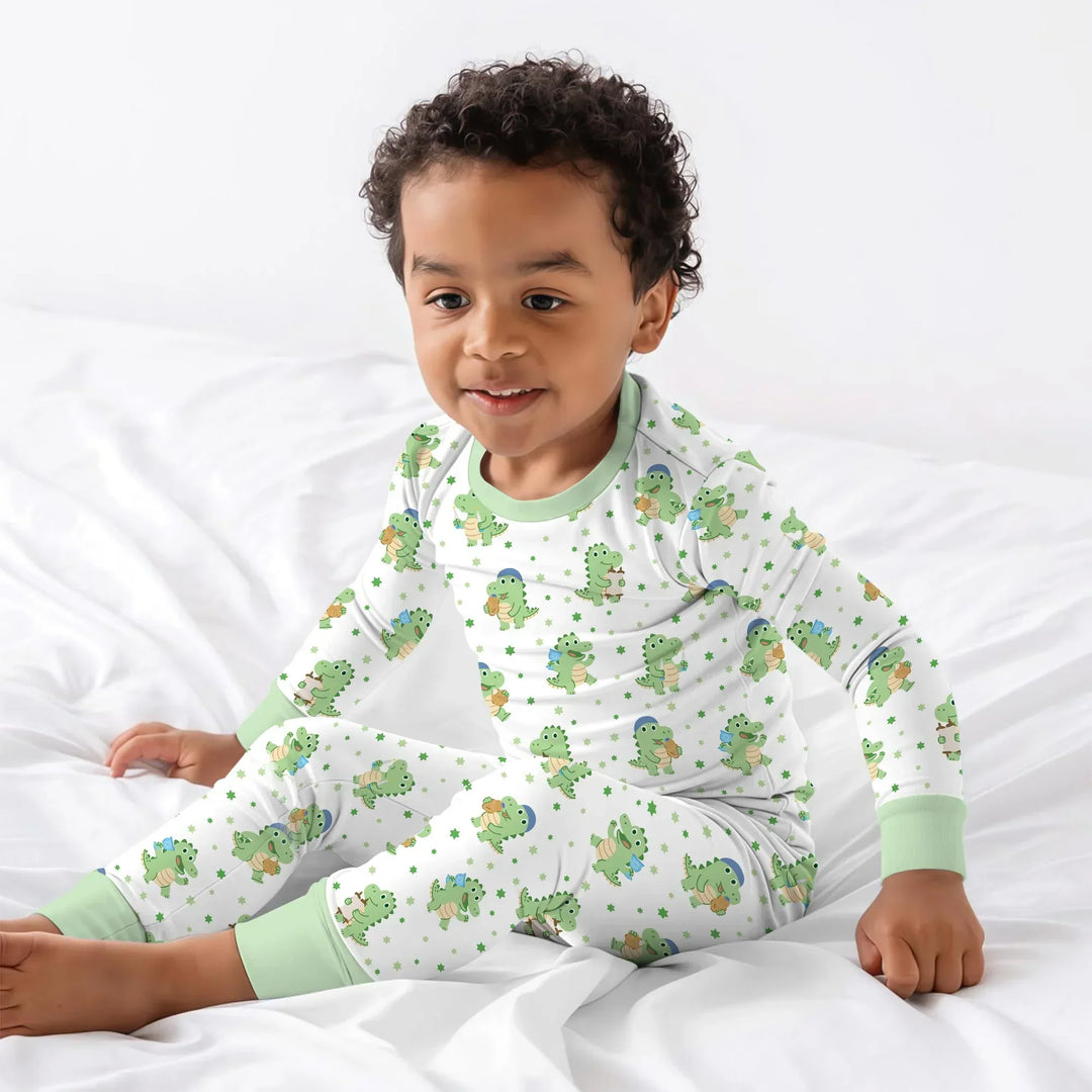 Zweiteiliges Langarm-Pyjama-Set mit Sommerfrüchten