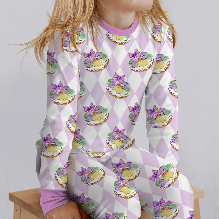 Zweiteiliges Langarm-Pyjama-Set mit Sommerfrüchten