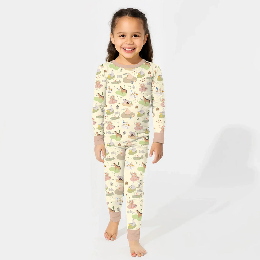 Zweiteiliges Langarm-Pyjama-Set mit Sommerfrüchten