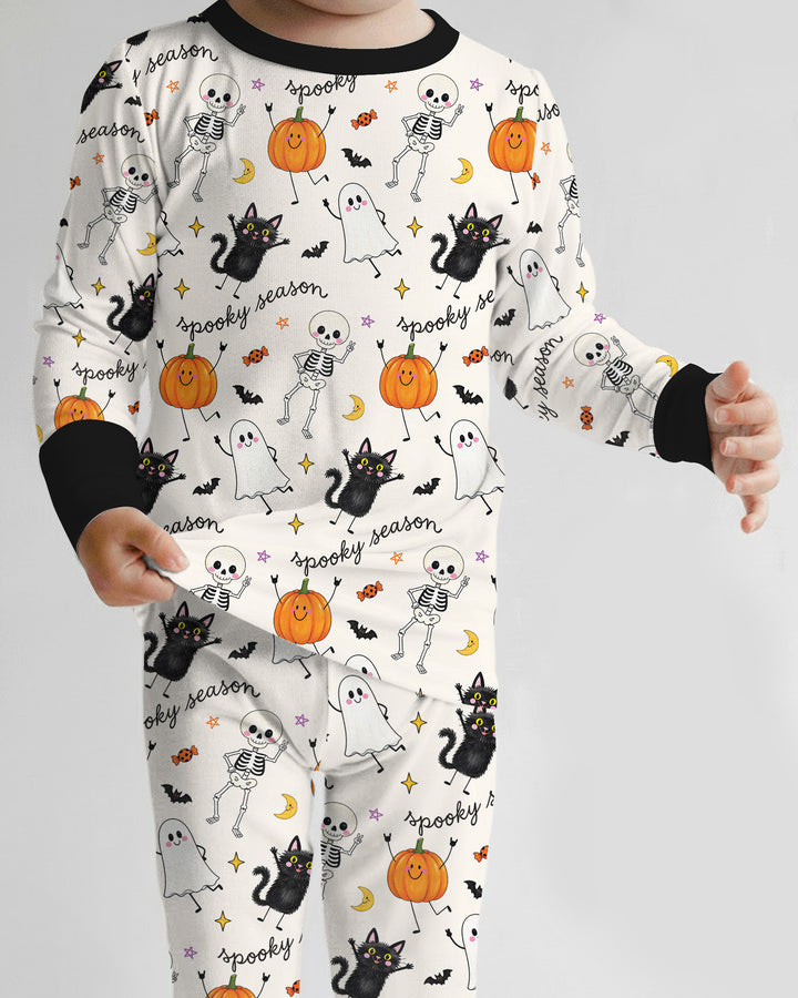 Zweiteiliges Langarm-Pyjama-Set mit Sommerfrüchten