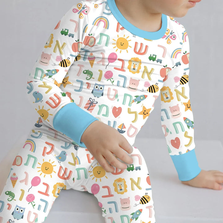 Zweiteiliges Langarm-Pyjama-Set mit Sommerfrüchten