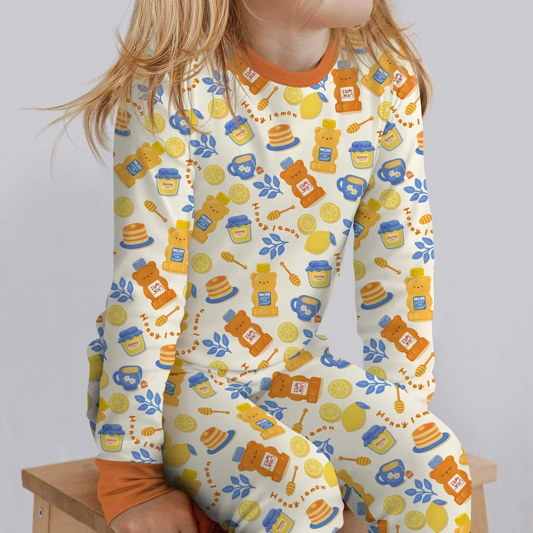Zweiteiliges Langarm-Pyjama-Set mit Sommerfrüchten