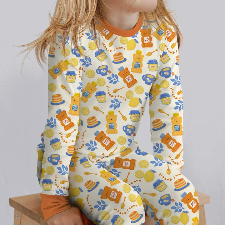 Zweiteiliges Langarm-Pyjama-Set mit Sommerfrüchten
