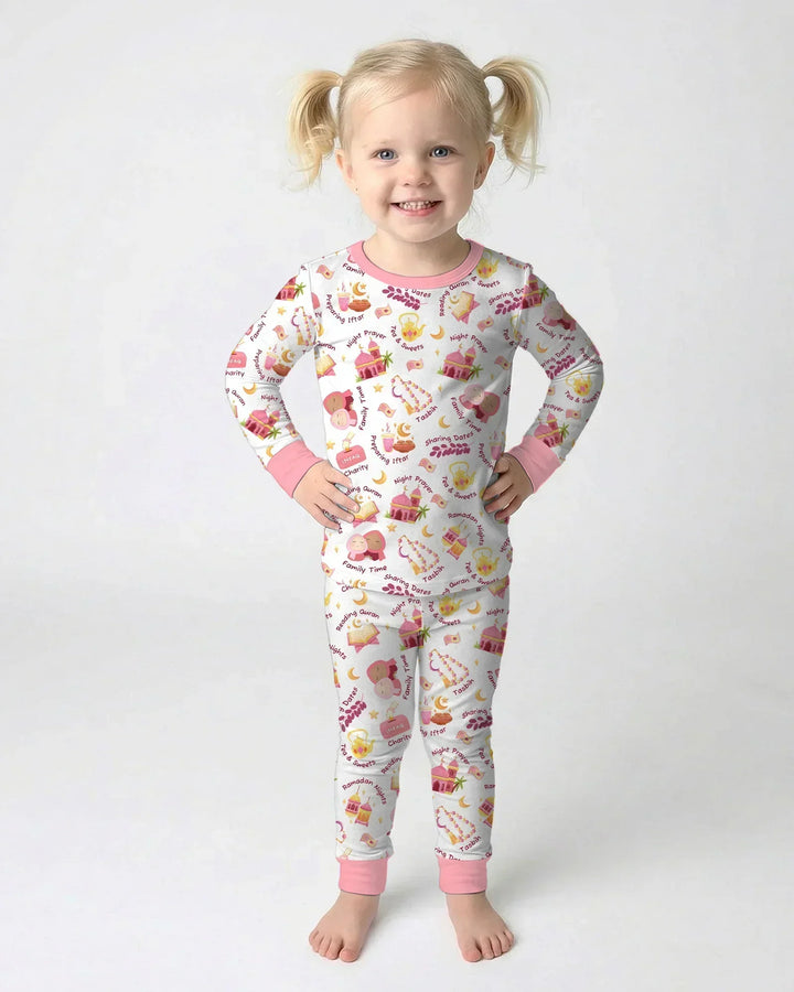 Zweiteiliges Langarm-Pyjama-Set mit Sommerfrüchten