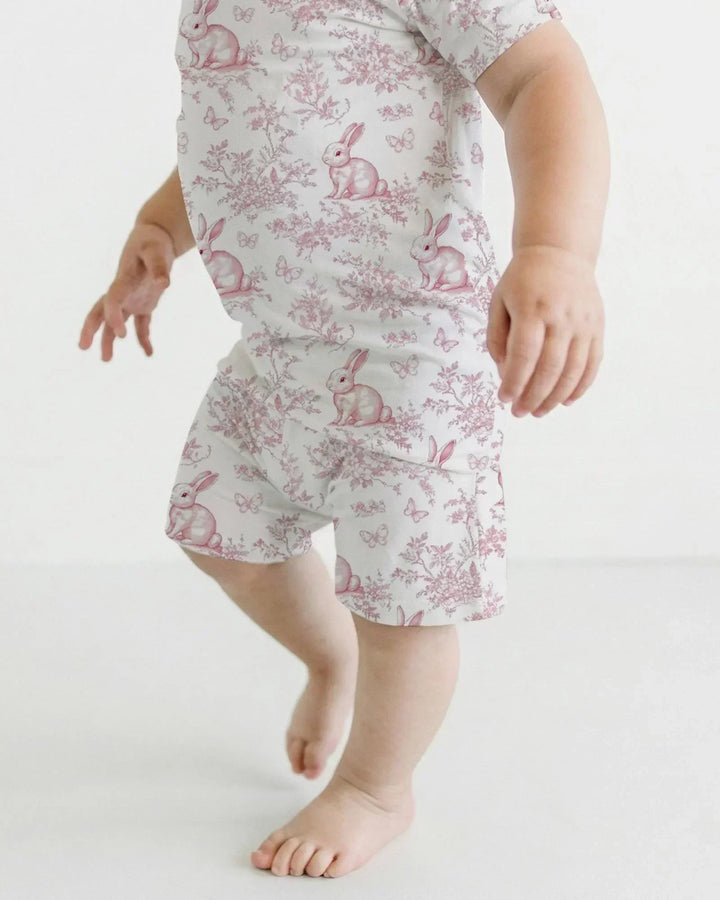 Template Zweiteiliges Pyjama-Set mit kurzen Ärmeln und Shorts