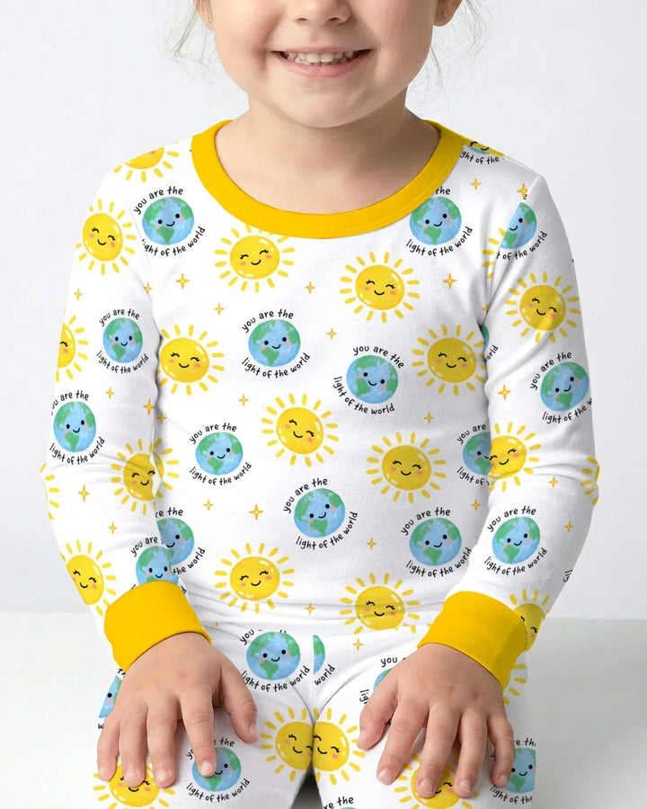 Zweiteiliges Langarm-Pyjama-Set mit Sommerfrüchten