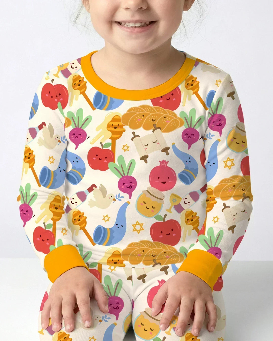 Zweiteiliges Langarm-Pyjama-Set mit Sommerfrüchten