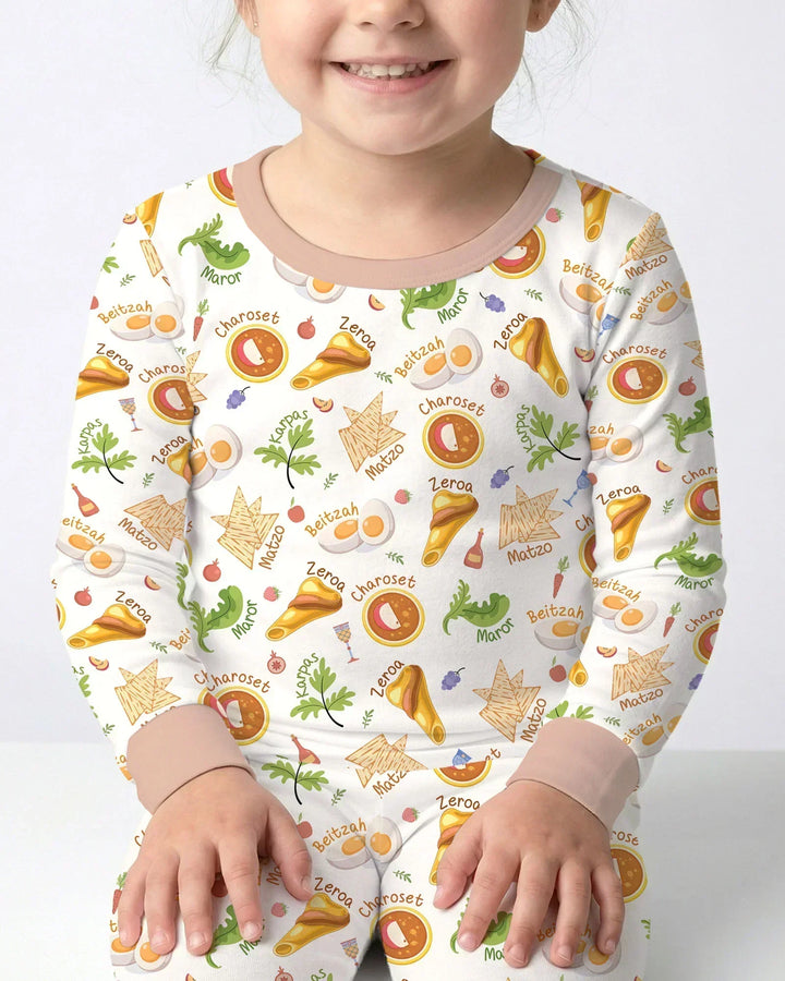 Zweiteiliges Langarm-Pyjama-Set mit Sommerfrüchten