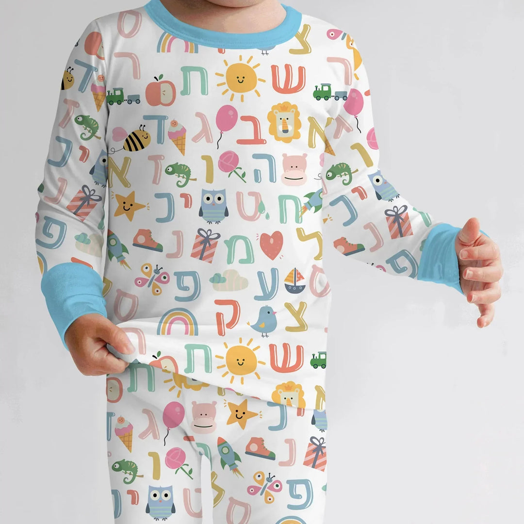 Zweiteiliges Langarm-Pyjama-Set mit Sommerfrüchten