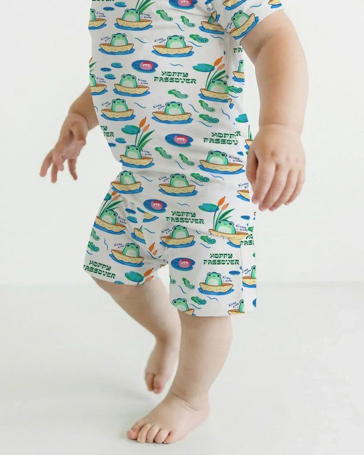 Template Zweiteiliges Pyjama-Set mit kurzen Ärmeln und Shorts