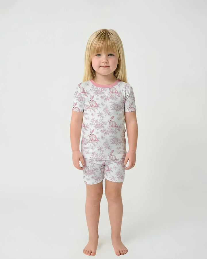Template Zweiteiliges Pyjama-Set mit kurzen Ärmeln und Shorts