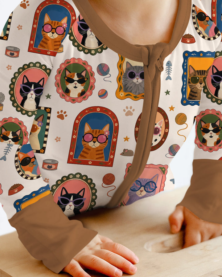Vintage Cat Portraits Bamboo Convertible Zippy