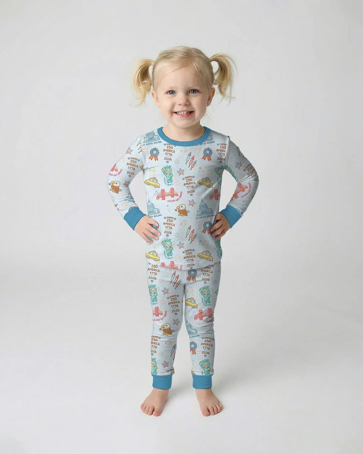 Zweiteiliges Langarm-Pyjama-Set mit Sommerfrüchten