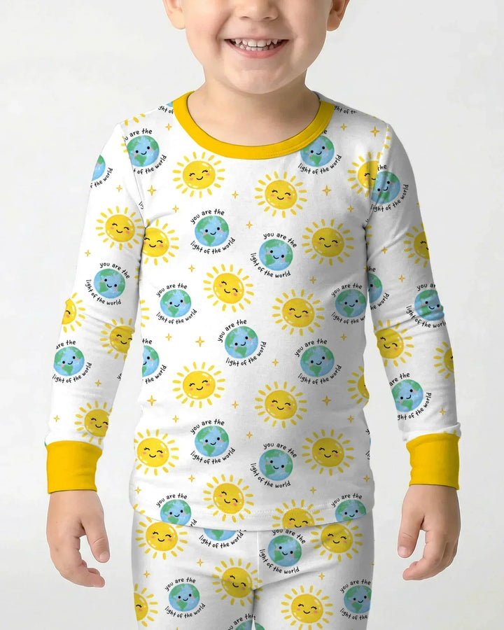 Zweiteiliges Langarm-Pyjama-Set mit Sommerfrüchten