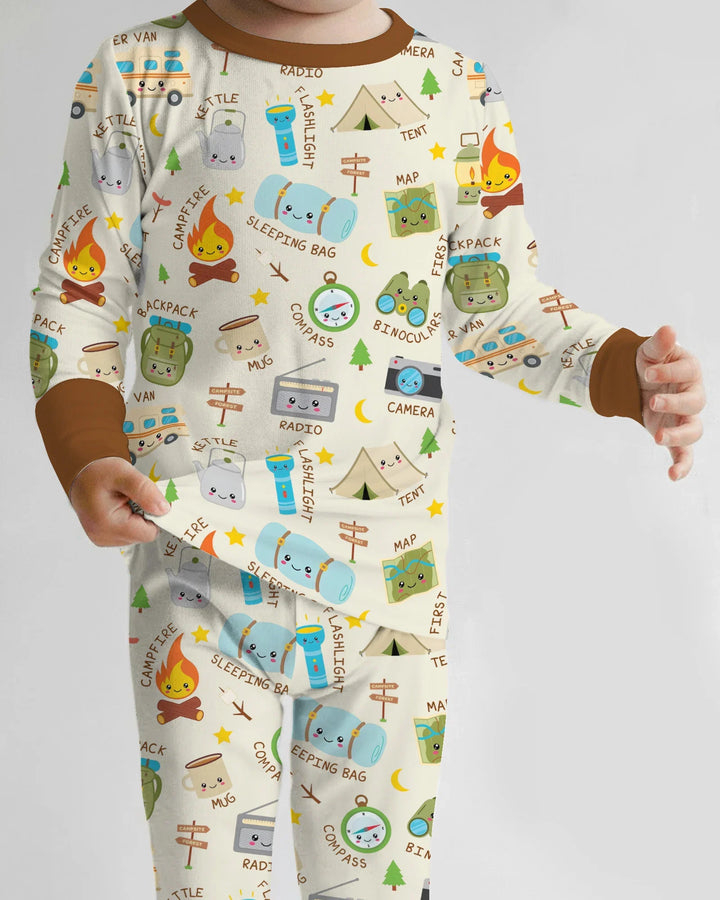 Zweiteiliges Langarm-Pyjama-Set mit Sommerfrüchten