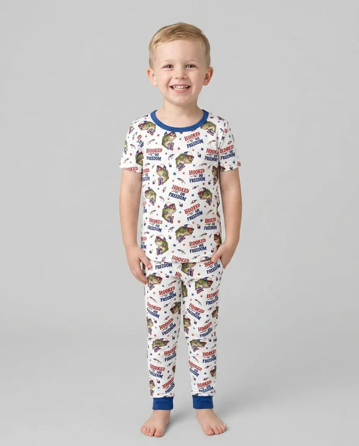 Zweiteiliges, kurzärmliges Pyjama-Set mit Marienkäfern