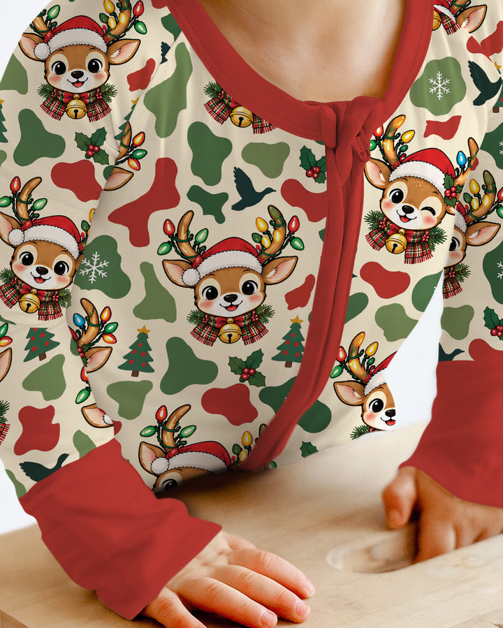 Christmas Deer Hunting Camo Bamboo Convertible Zippy