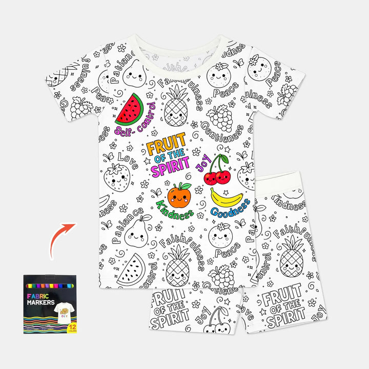 Template Zweiteiliges Pyjama-Set mit kurzen Ärmeln und Shorts
