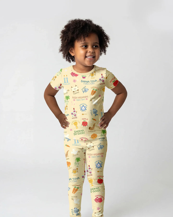 Zweiteiliges, kurzärmliges Pyjama-Set mit Marienkäfern