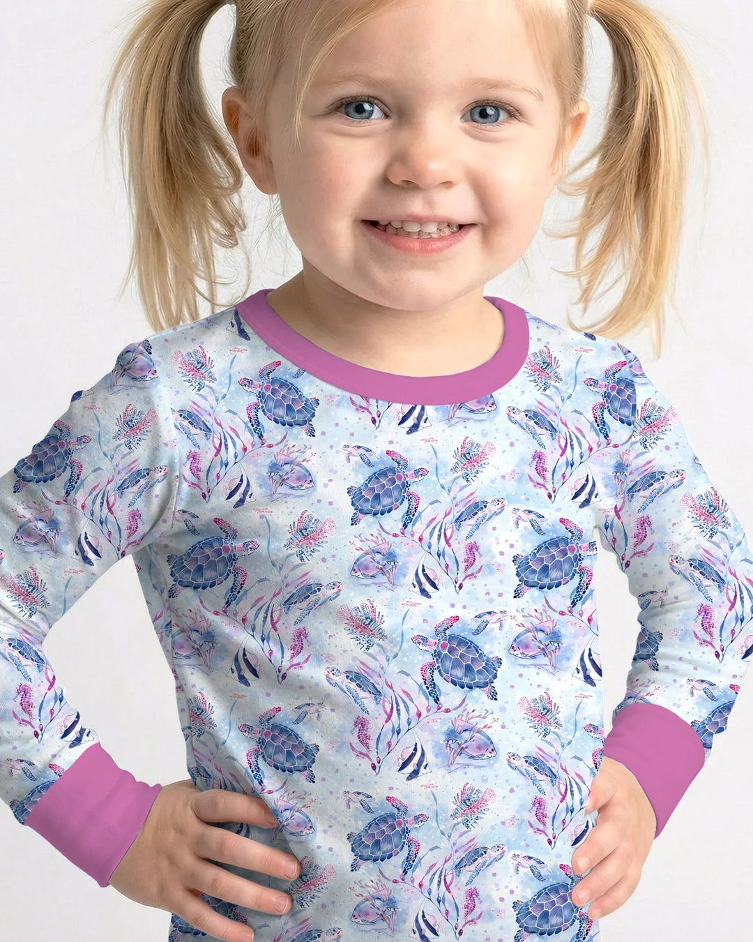 Zweiteiliges Langarm-Pyjama-Set mit Sommerfrüchten
