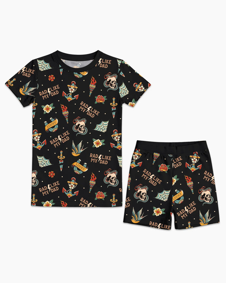 Template Zweiteiliges Pyjama-Set mit kurzen Ärmeln und Shorts