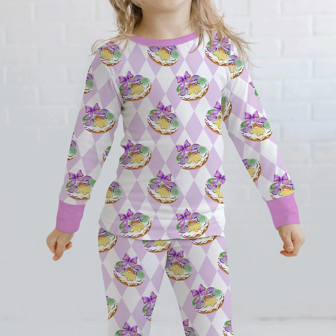 Zweiteiliges Langarm-Pyjama-Set mit Sommerfrüchten