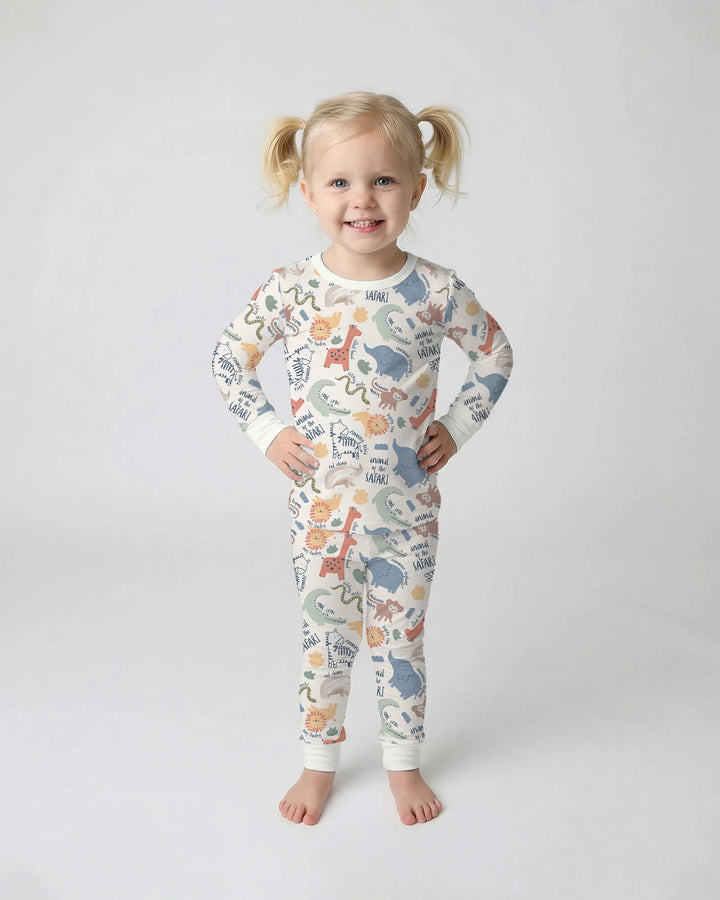 Zweiteiliges Langarm-Pyjama-Set mit Sommerfrüchten