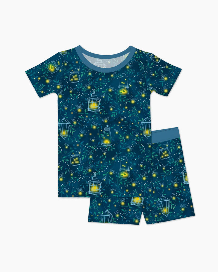 Template Zweiteiliges Pyjama-Set mit kurzen Ärmeln und Shorts