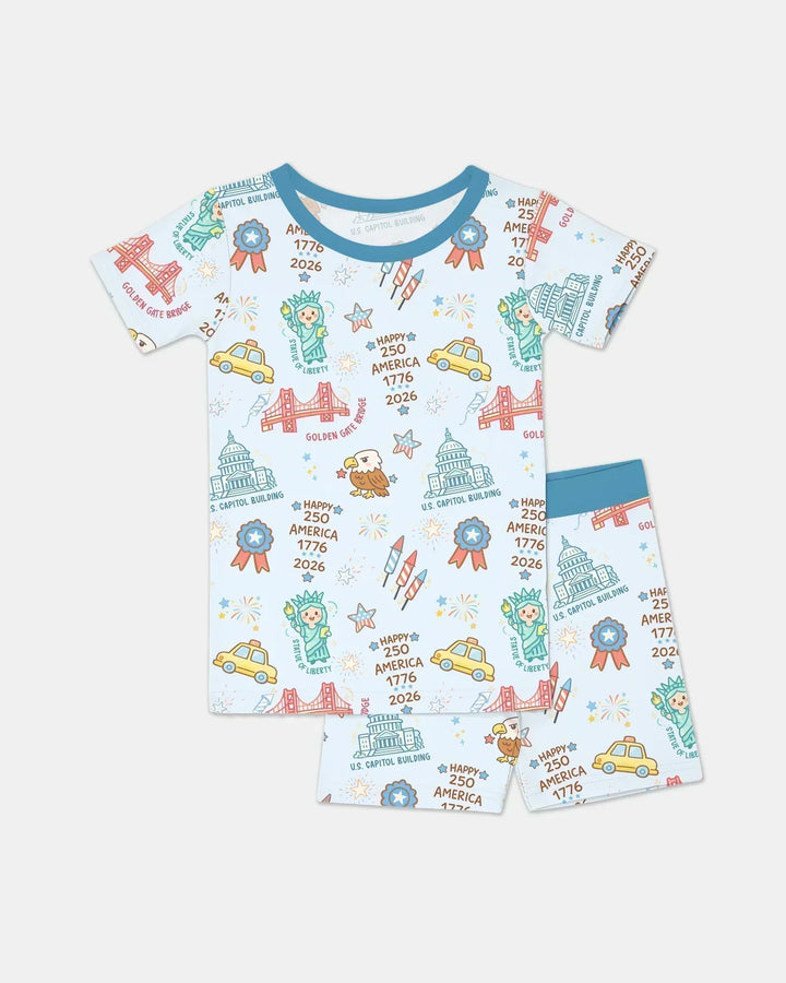 Template Zweiteiliges Pyjama-Set mit kurzen Ärmeln und Shorts