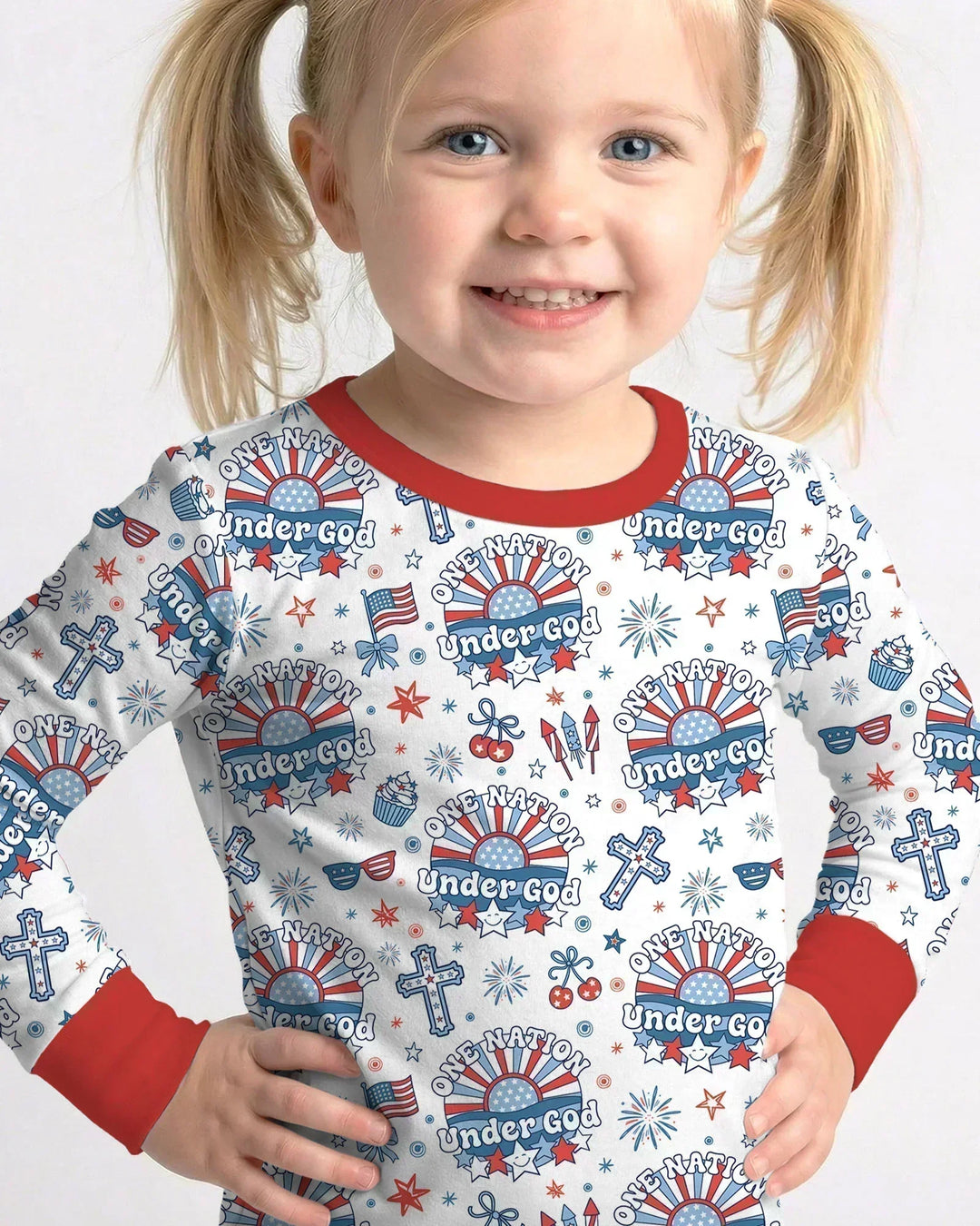 Zweiteiliges Langarm-Pyjama-Set mit Sommerfrüchten