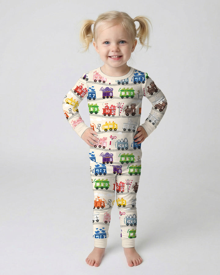 Zweiteiliges Langarm-Pyjama-Set mit Sommerfrüchten