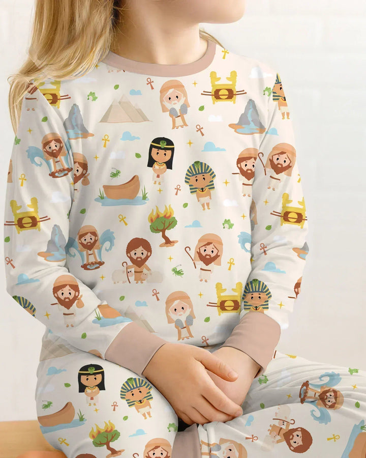 Zweiteiliges Langarm-Pyjama-Set mit Sommerfrüchten