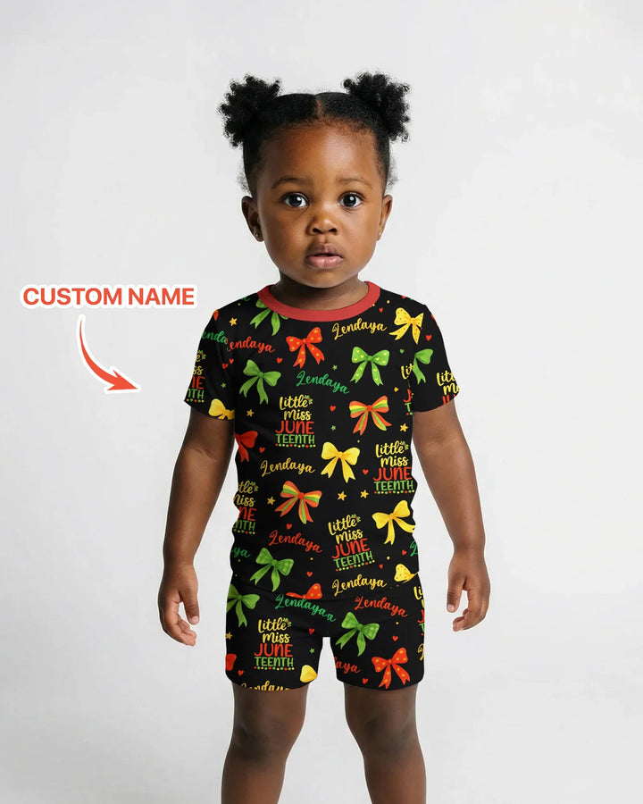 Zweiteiliges Pyjama-Set mit kurzen Ärmeln und Shorts im Sommer-Design