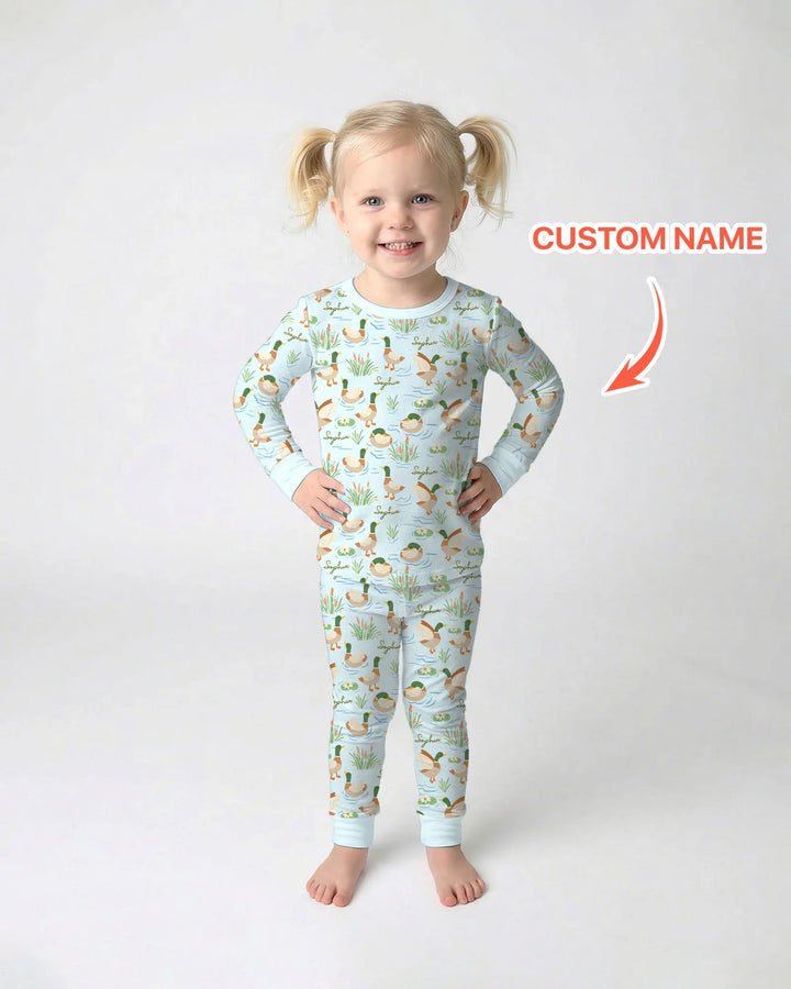 Zweiteiliges Langarm-Pyjama-Set mit Sommerfrüchten
